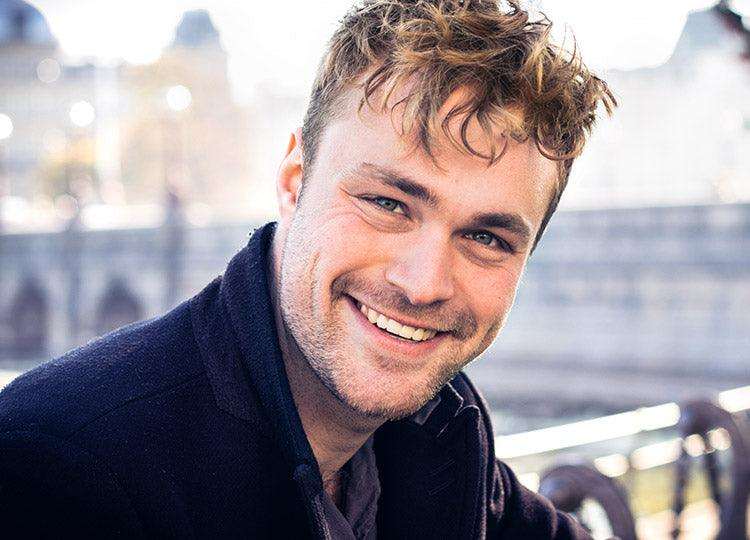 Joachim fik hjælp til hårvæksten