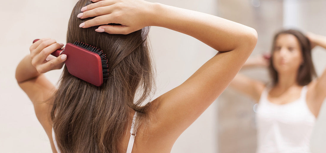 Sådan håndterer du øget hårtab i efterårs- og vintermånederne: Tips til hårsundhed